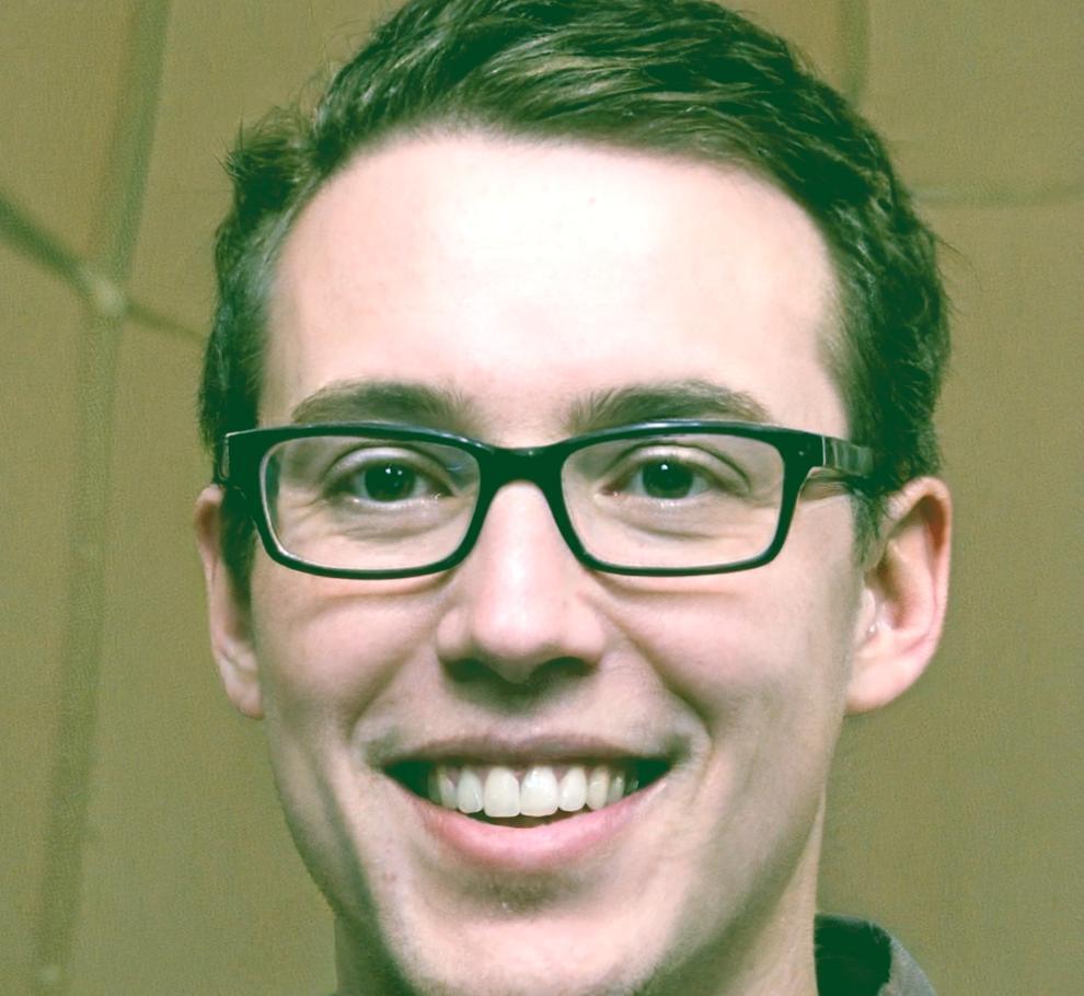 Instructor portrait — Helplearn Labsinth